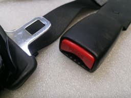 FORD Ford Mustang MK6 S550 Seatbelt SET of 4 GR3B-63612D64-AF Seat Belt SET — thumbnail 5