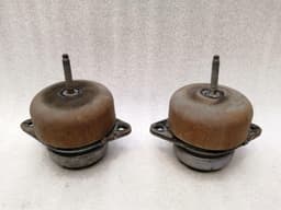 FORD Ford Mustang Mk6 S550 Engine Mount Set FR3Z-6038-C Engine Mount Set — thumbnail 1