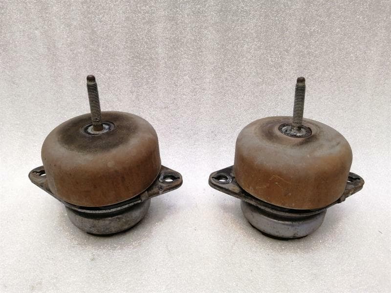 Ford Mustang Mk6 S550 Engine Mount Set FR3Z-6038-C Engine Mount Set