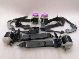 FORD Ford Mustang MK6 S550 Seatbelt SET of 4 GR3B-63612D64-AF Seat Belt SET — thumbnail 1