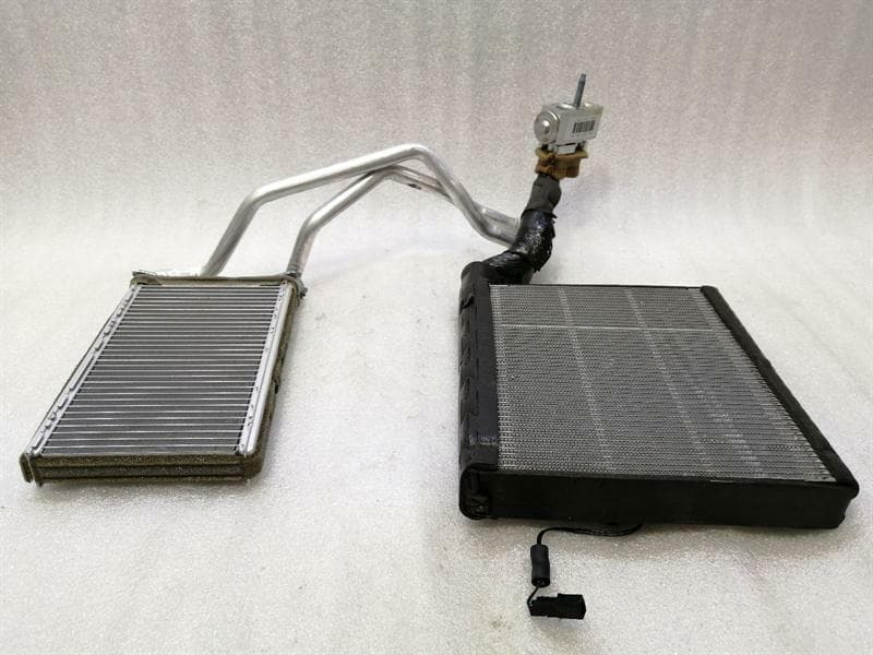 FORD Ford Mustang MK6 S550 Heater Matrix GR3B-19849-DA Heat Exchanger Radiator
