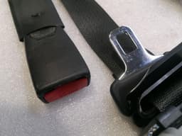 FORD Ford Mustang MK6 S550 Seatbelt SET of 4 GR3B-63612D64-AF Seat Belt SET — thumbnail 4