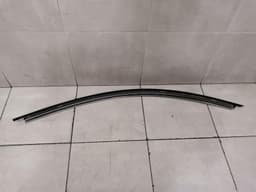 FORD FORD MUSTANG MK6 S550 FRH Door Moulding FR3B-6302564-CA Front Right Door Strip — thumbnail 4