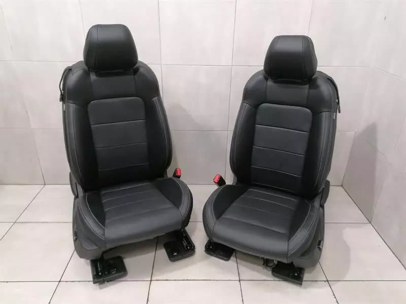 Ford Mustang MK6 S550 GT COOLED HEATED FRONT SEATS Front Seats Vented SPORT UK