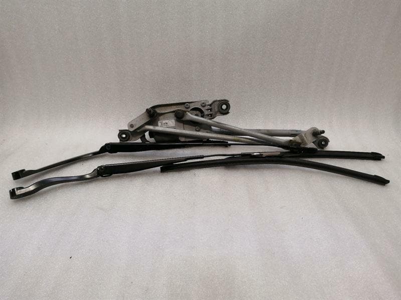 FORD MUSTANG MK6 S550 Front Wiper Motor GR3B-17500-BA Wiper Motor Front RHD