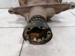 FORD Ford Mustang MK6 S550 Rear Diff FR3Z-4310-A Rear Differential — thumbnail 10