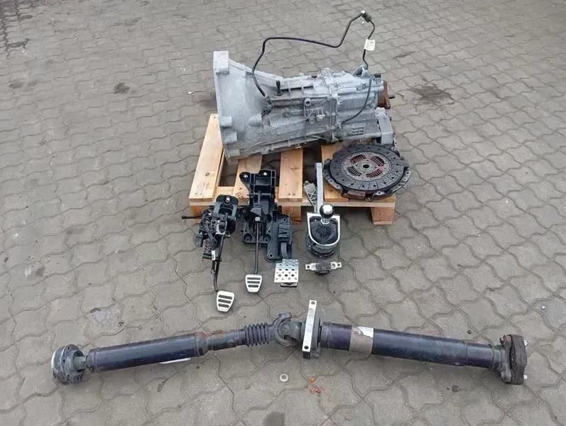 FORD Ford Mustang MK6 S550 6-SPEED Gearbox MANUAL KIT FR33-7003-AE Transmission CONVERSION