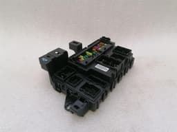 FORD FORD MUSTANG MK6 S550 FUSE BOX HR3T-15604-HFE fuse box — thumbnail 6