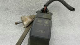 MERCEDES-BENZ Mercedes SL R230 suspension level sensor A0025428818 level sensor — thumbnail 2
