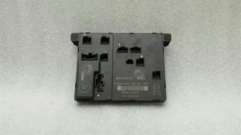 Mercedes SL R230 right door control unit A2308204826 door control unit RE SL500