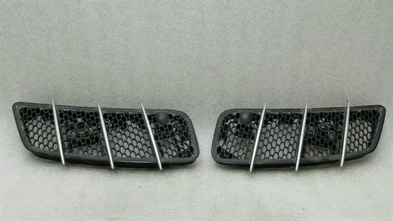 Mercedes SL R230 Bonnet Grille Set A2308300118 Bonnet Grille Set