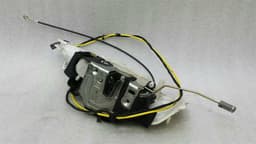 MERCEDES-BENZ Mercedes SL R230 right door lock A2307200235 door lock right — thumbnail 4