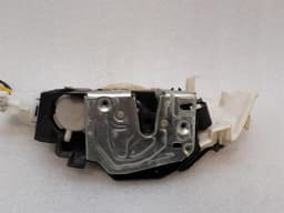 MERCEDES-BENZ Mercedes SL R230 right door lock A2307200835 door lock right — thumbnail 4