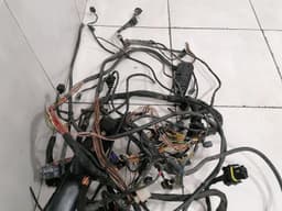 MERCEDES-BENZ Mercedes SL500 R230 Wiring Loom A2305408809 Harness M113 ENGINE BAY — thumbnail 10