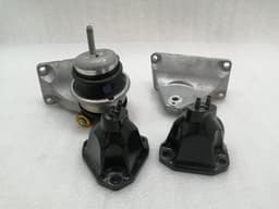 LEXUS LEXUS RC F TRACK XC10 Engine Mount 12361-38230 Engine Holder — thumbnail 1