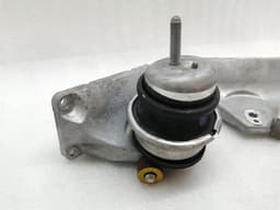 LEXUS LEXUS RC F TRACK XC10 Engine Mount 12361-38230 Engine Holder — thumbnail 4