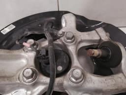 LEXUS XUS RC F TRACK XC10 Left Front Hub 43202-24010 Wheel Bearing Housing Front Left — thumbnail 4