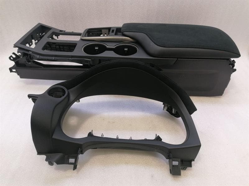 LEXUS LEXUS RC F TRACK XC10 Console 86110-24220 Center Console ALCANTARA RHD