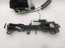 LEXUS XUS RC F TRACK XC10 door lock 69030-60250 door lock — thumbnail 2