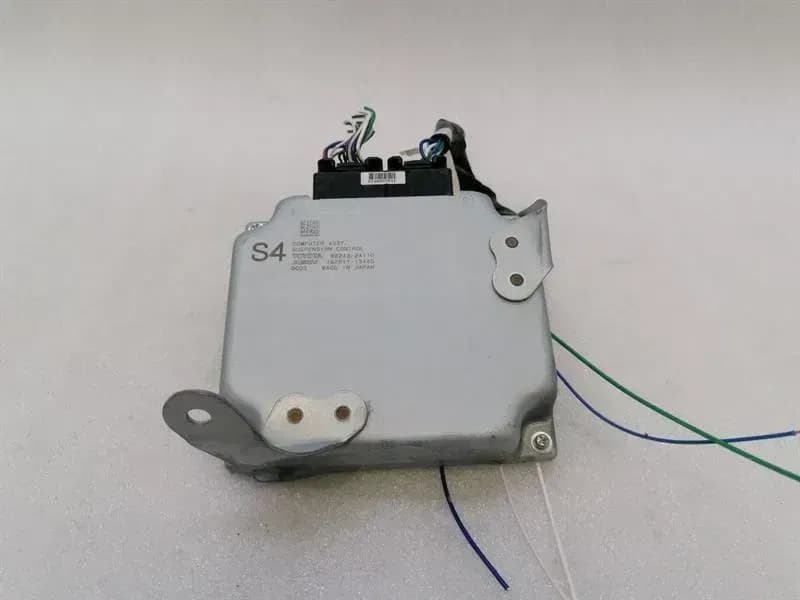 LEXUS LEXUS RC F TRACK XC10 Active Suspension Module 89243-24110 Chassis Control Unit