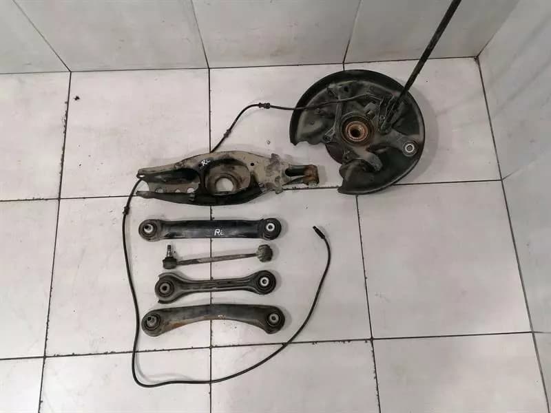 MERCEDES-BENZ Mercedes SL R129 left rear hub set A2013502032 wheel bearing housing rear left set