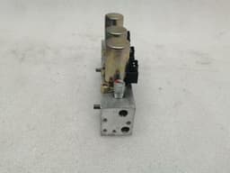MERCEDES-BENZ Mercedes SL R129 Roof Hydraulic Valve A1298002478 Top Hydraulic Valve Right — thumbnail 6