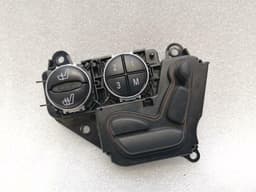 MERCEDES-BENZ Mercedes SL R230 right seat memory switch A2308211051 right seat switch. — thumbnail 2