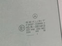 MERCEDES-BENZ Mercedes SL R129 right front door glass A1297200818 door window front right — thumbnail 6