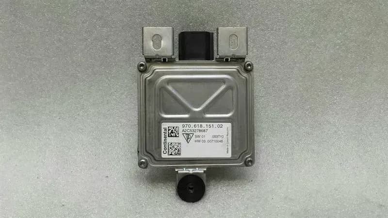 PORSCHE Porsche Panamera 970 Fuel Pump Module 97061815102 ECU