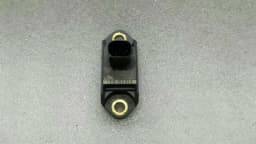 PORSCHE Porsche Panamera 970 Crash Sensor 97060611100 Accelerometer — thumbnail 1