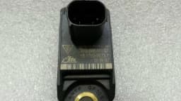 PORSCHE Porsche Panamera 970 Crash Sensor 97060611100 Accelerometer — thumbnail 5
