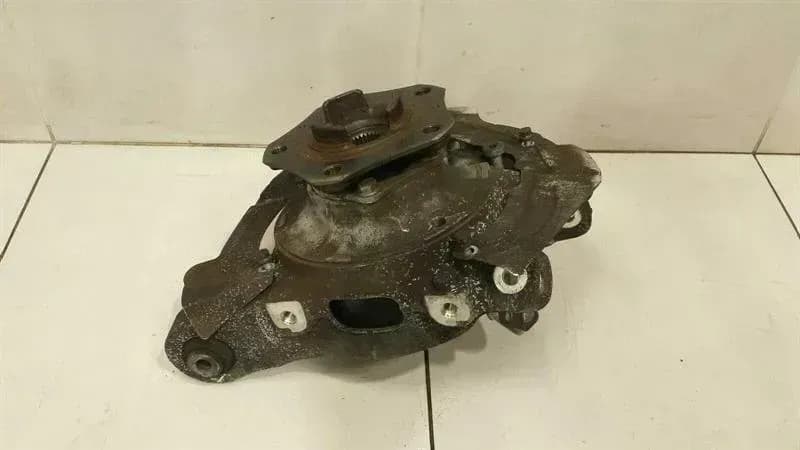 PORSCHE Porsche Panamera 970 left rear hub 97033161102 wheel bearing housing rear left