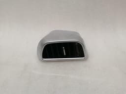 PORSCHE Porsche Cayenne 958 Rear Right Air Vent 7P5819204B Ventilation Nozzle Vent — thumbnail 1