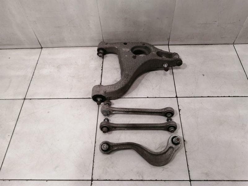 PORSCHE Porsche Panamera 970 right rear wishbone 97033104202 rear right wishbone