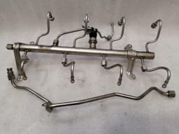 PORSCHE Porsche Panamera 970 Fuel Injection Moulding Pipe Manifold 94811011506 Fuel Rail 4.8 V8 — thumbnail 6