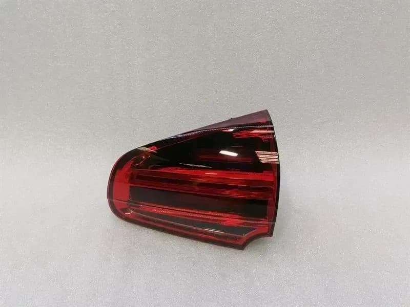 PORSCHE Porsche Cayenne 958 92A right rear light 7P5945308 taillight rear right