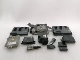 PORSCHE Porsche Cayenne 958 92A engine ECU 5WP46581 engine control unit turbo — thumbnail 1