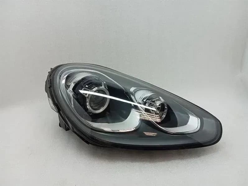 PORSCHE Porsche Cayenne 958 92A MK2 Left Head Light 7P5941032CR Headlights RHD UK