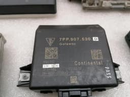 PORSCHE Porsche Cayenne 958 92A engine ECU 5WP46581 engine control unit turbo — thumbnail 7