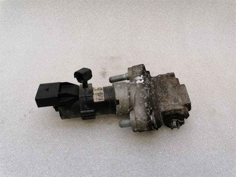Porsche Cayenne 958 92a Park Brake Engine 95835209201 ACTUATOR PARKING BRAKE Hi Re