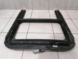 PORSCHE PORSCHE CAYENNE 958 92A SUNROOF FRAME 95856404500 SUNROOF FRAME — thumbnail 4