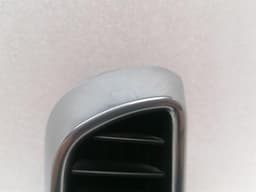 PORSCHE Porsche Cayenne 958 Air Vent Rear Left 7P5819203B Vent Nozzle Rear Left — thumbnail 2
