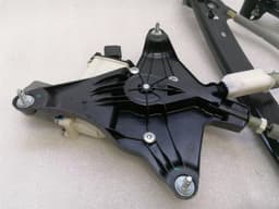 FORD FORD MUSTANG MK6 S550 Left Front Door Winder FR3Z-6323209-C Front Window Regulator L — thumbnail 7