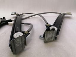 FORD FORD MUSTANG MK6 S550 Left Front Door Winder FR3Z-6323209-C Front Window Regulator L — thumbnail 9
