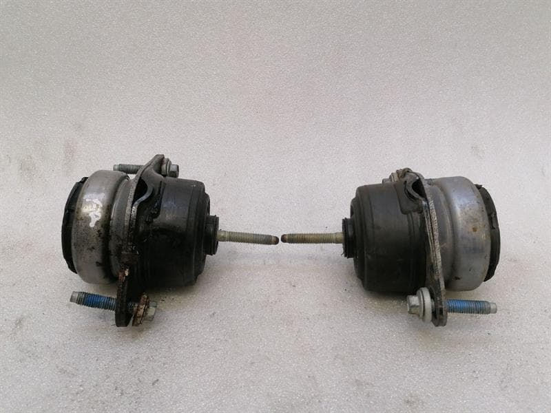 FORD Ford Mustang MK6 S550 Engine Mount Set FR3Z-6038-C Engine Holder Set