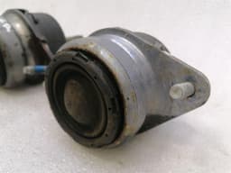 FORD Ford Mustang MK6 S550 Engine Mount Set FR3Z-6038-C Engine Holder Set — thumbnail 5