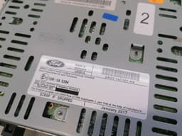 FORD Ford Mustang MK6 S550 CD Player GR3T-19C107-KK Audio System Controller HEAD UNIT — thumbnail 7