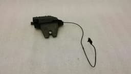 BMW BMW 1 Series E87 Boot Lock 8196401 Tailgate Lock — thumbnail 1