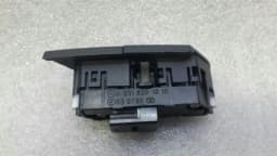 MERCEDES-BENZ Mercedes ML W164 Door Lock Switch A2518201010 Door Lock Switch — thumbnail 6