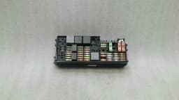 MERCEDES-BENZ Mercedes ML W164 Fuse Box A1645400272 Fuse Box — thumbnail 1